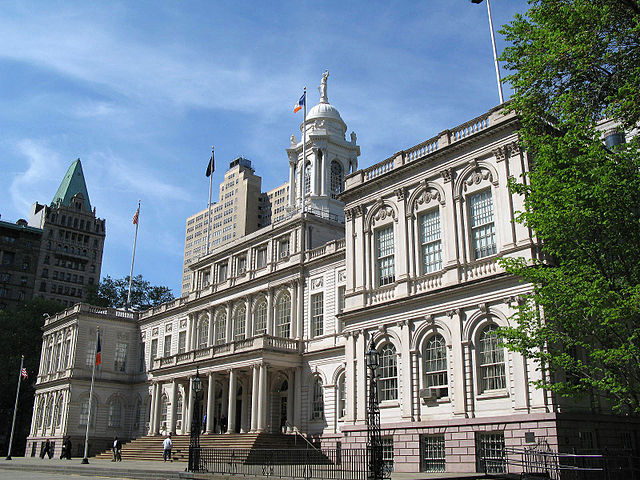 640px New York City Hall