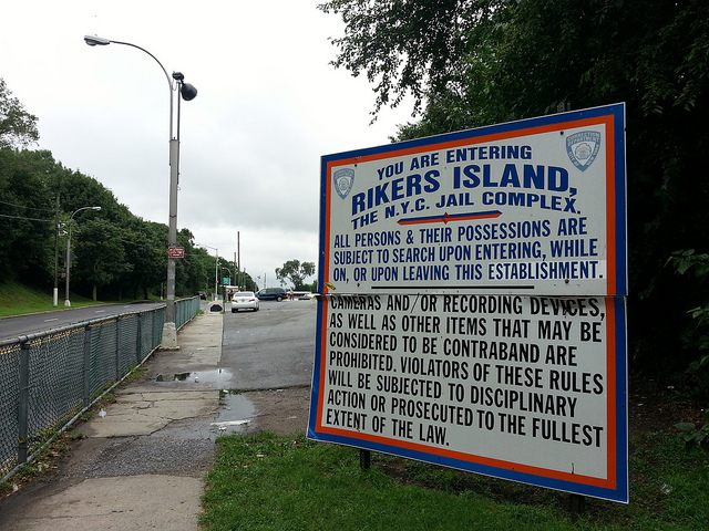 rikers-island-approaching